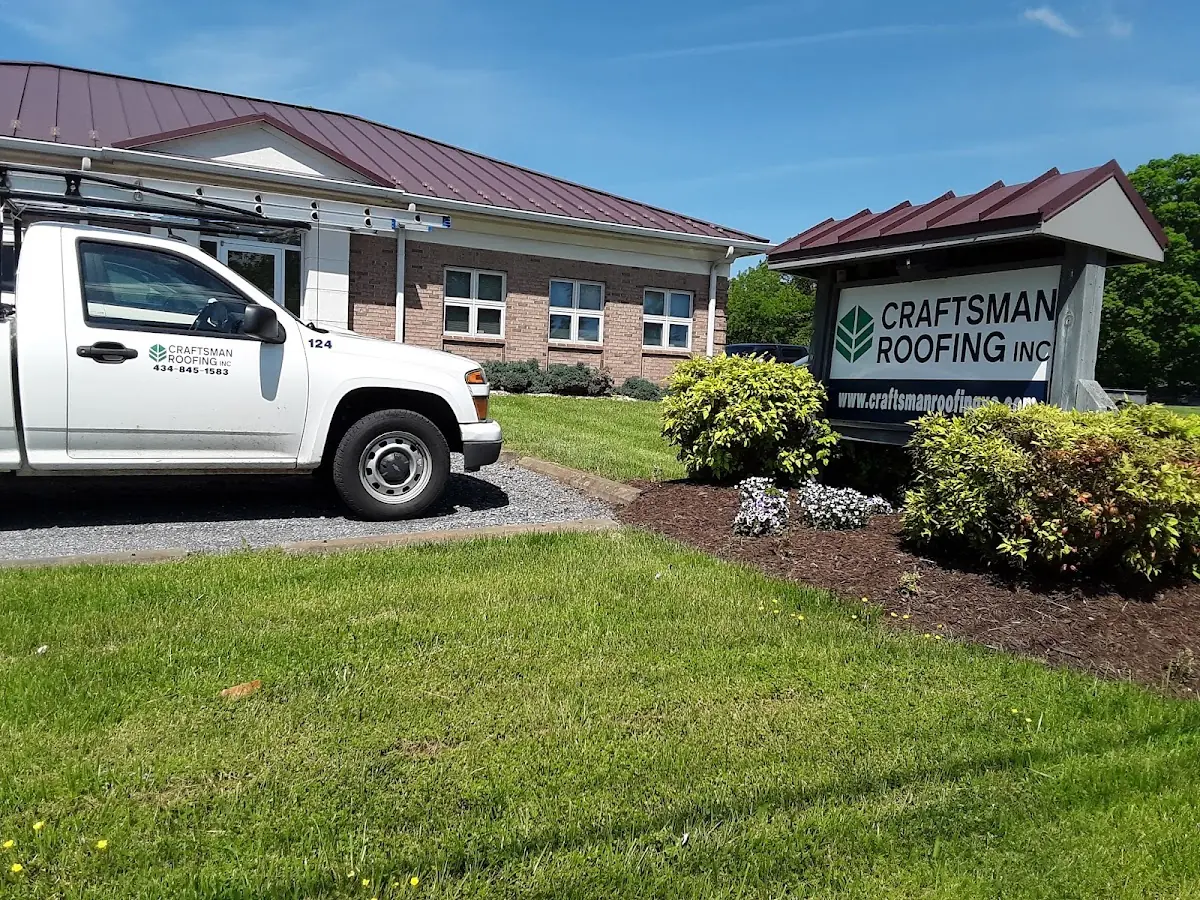 Quality Ice Dam Removal by experienced craftsmen in Spring